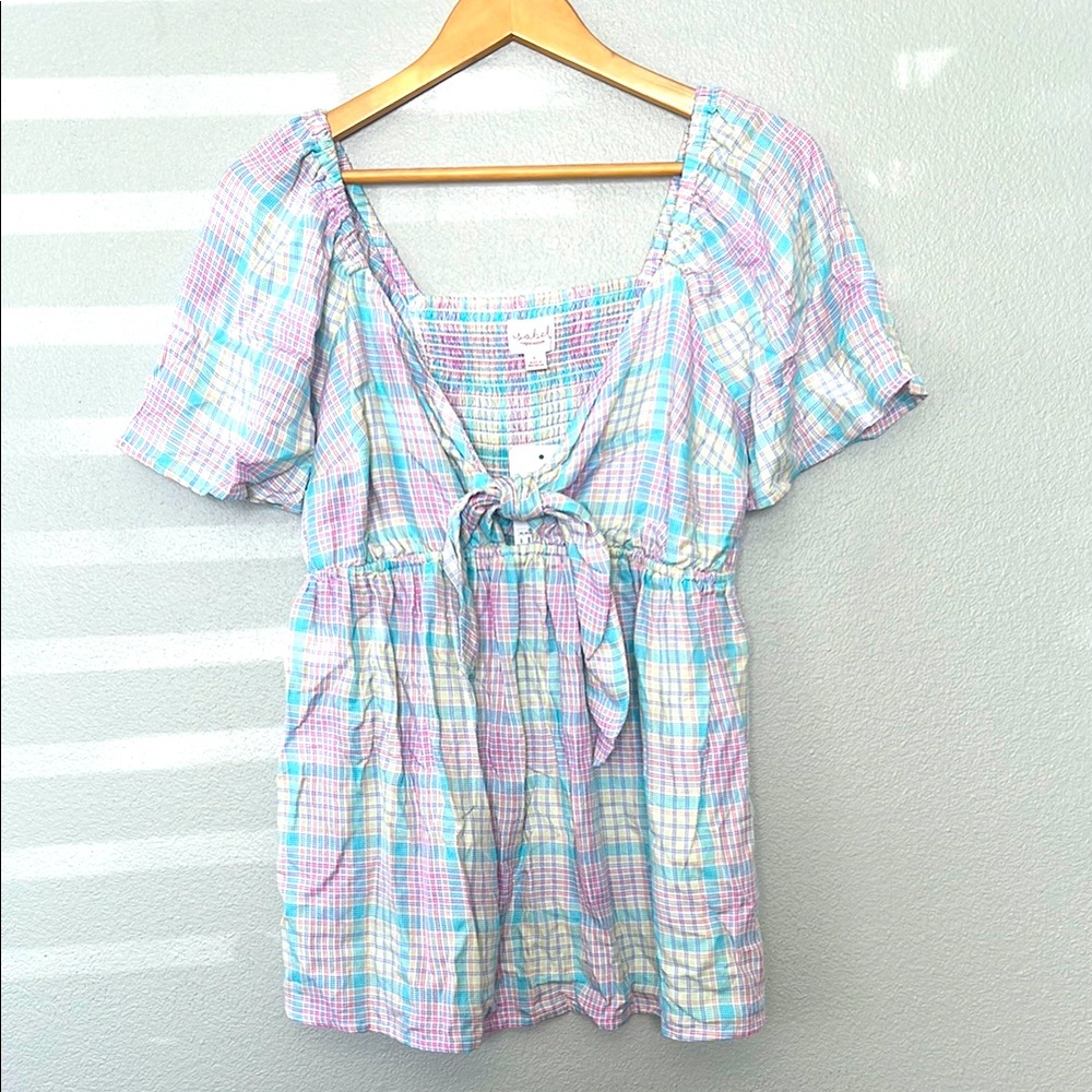 Isabel Woman’s Size Large Flutter Sleeve Tie Front Blouse in Blue‎ and Pink